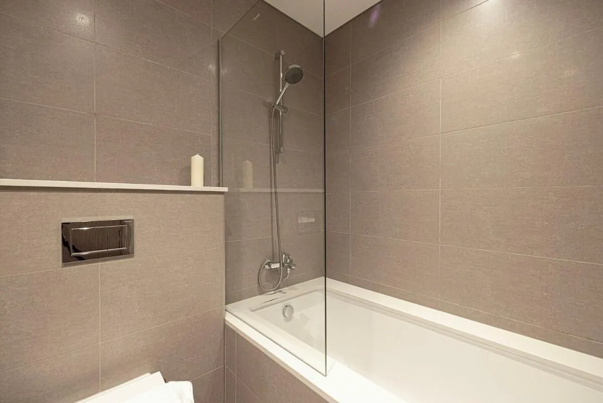 Stunning 2Br Apartment With Burj Khalifa And Fountain Views - 5-Min Walk To Dubai Mall And Souk Al Bahar