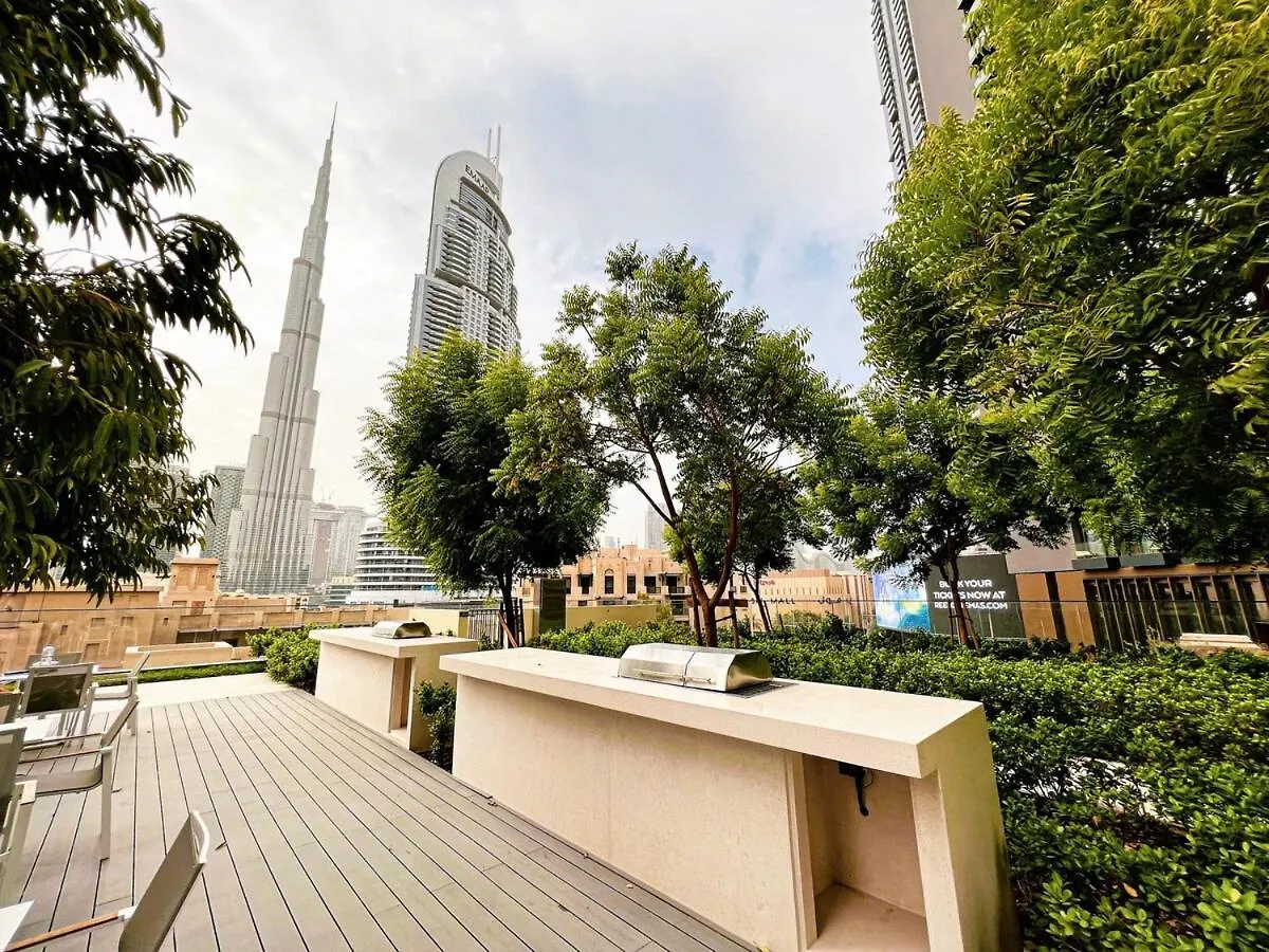 Stunning 2Br Apartment With Burj Khalifa And Fountain Views - 5-Min Walk To Dubai Mall And Souk Al Bahar